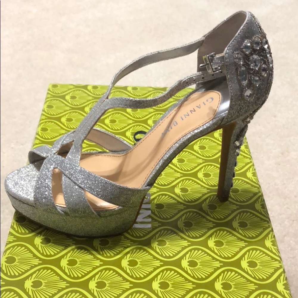 Gianni Bini Heels